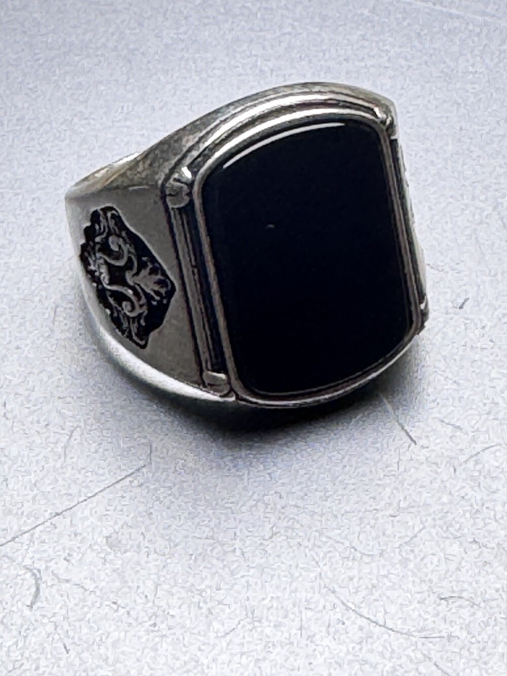 Vintage 1980s Sterling Silver Black Onyx Men's Ring Size 12 Heraldic Engraving